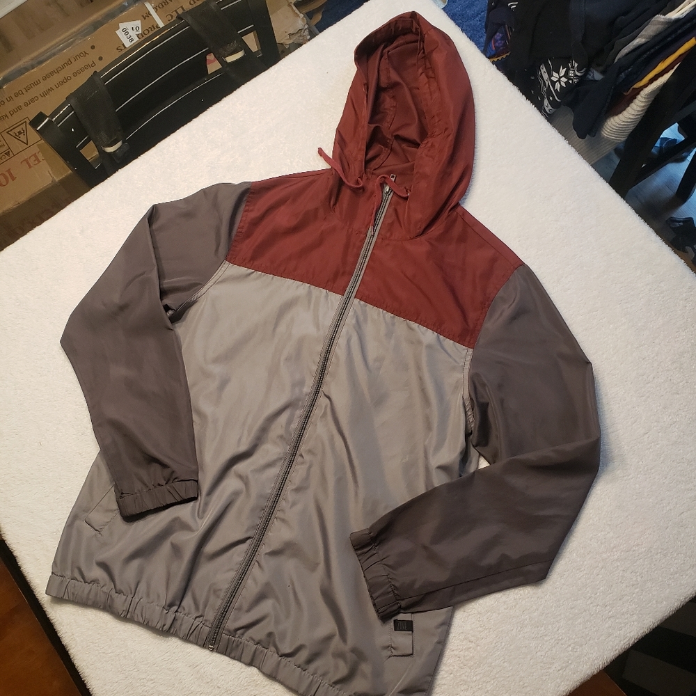 Zine Wind Breaker Zip Up - Small